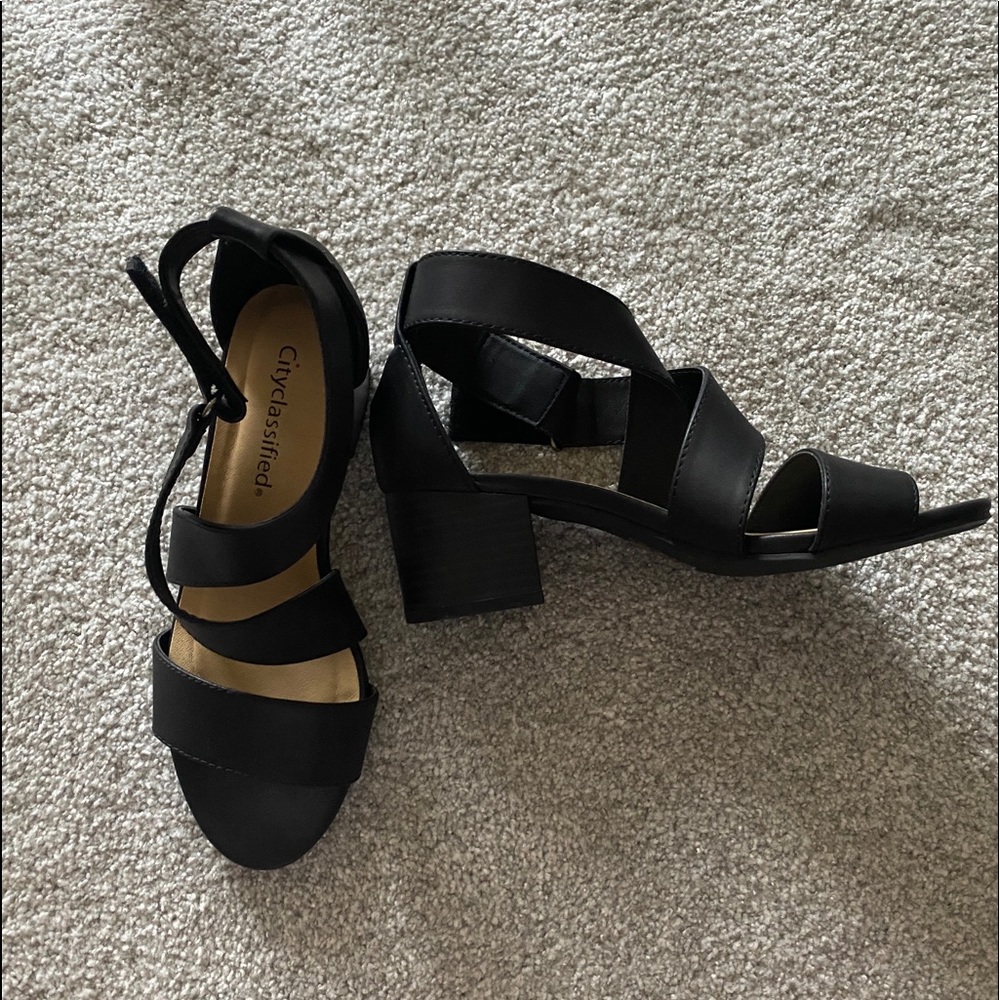 Black Thick Heels